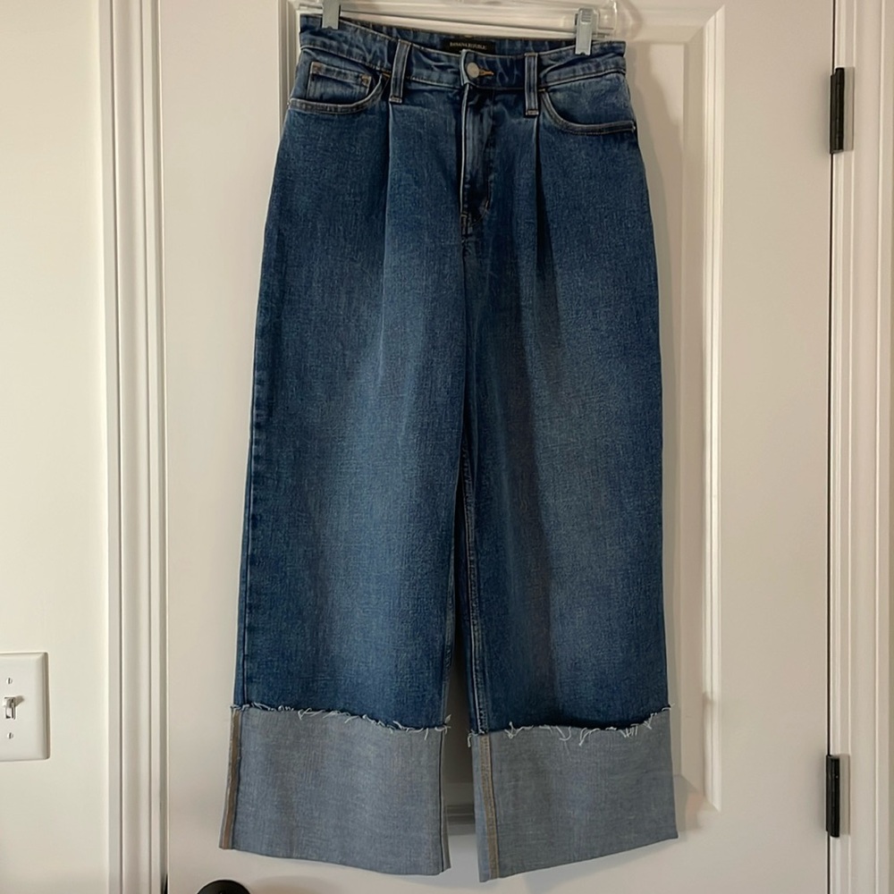 NWOT Banana Republic Wide-leg Cuffed Jeans